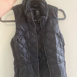 Lululemon vest